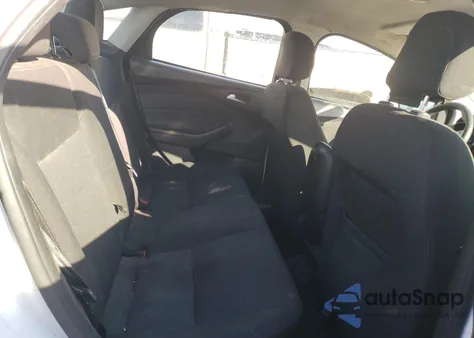 2018 Ford Focus Se from USA, damaged, VIN 1FADP3F2XJL266946